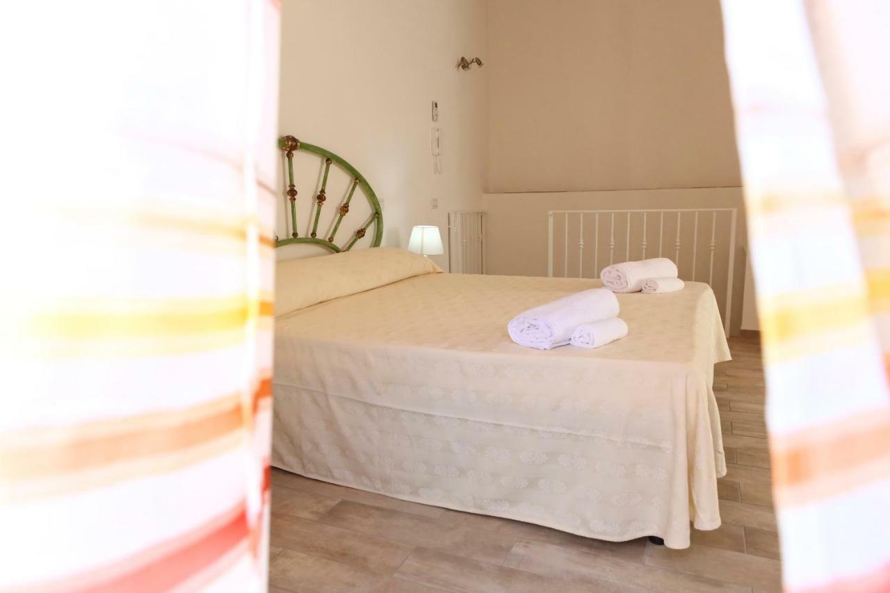 Loft Pasquale Villa เชฟาลู ภายนอก รูปภาพ