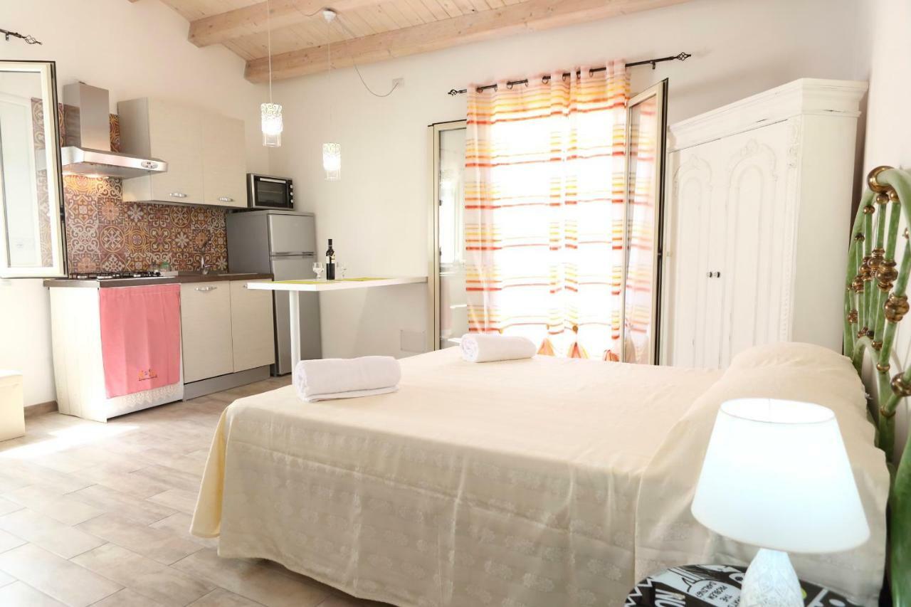 Loft Pasquale Villa เชฟาลู ภายนอก รูปภาพ